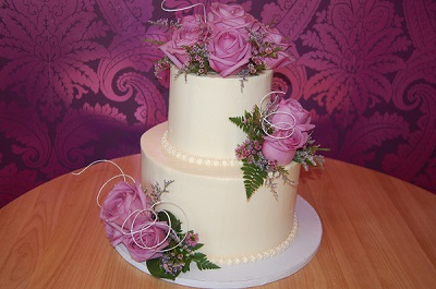 pink wedding cake wows